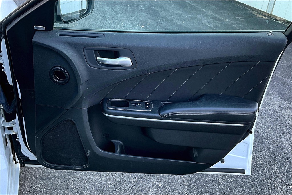 2021 Dodge Charger SXT - Photo 11