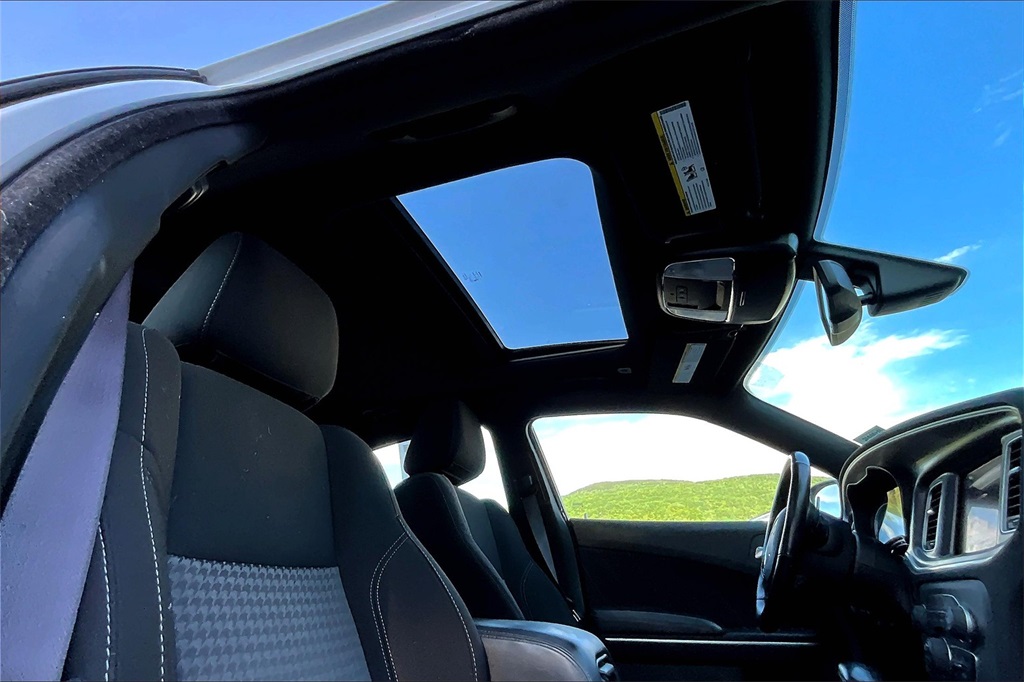 2021 Dodge Charger SXT - Photo 21