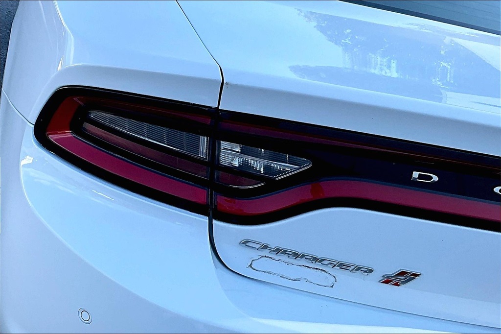 2021 Dodge Charger SXT - Photo 32