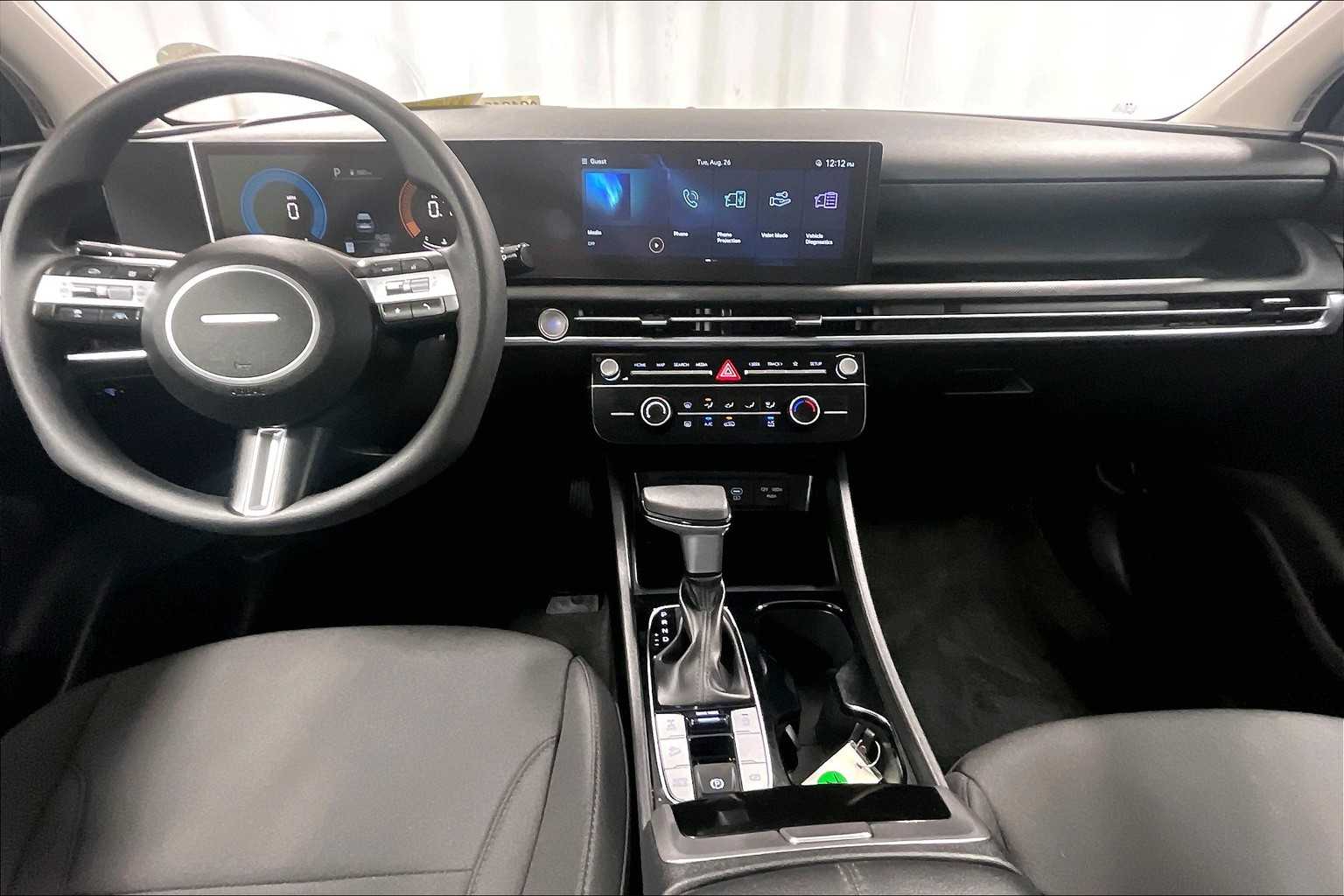 2025 Hyundai Tucson SE - Photo 21