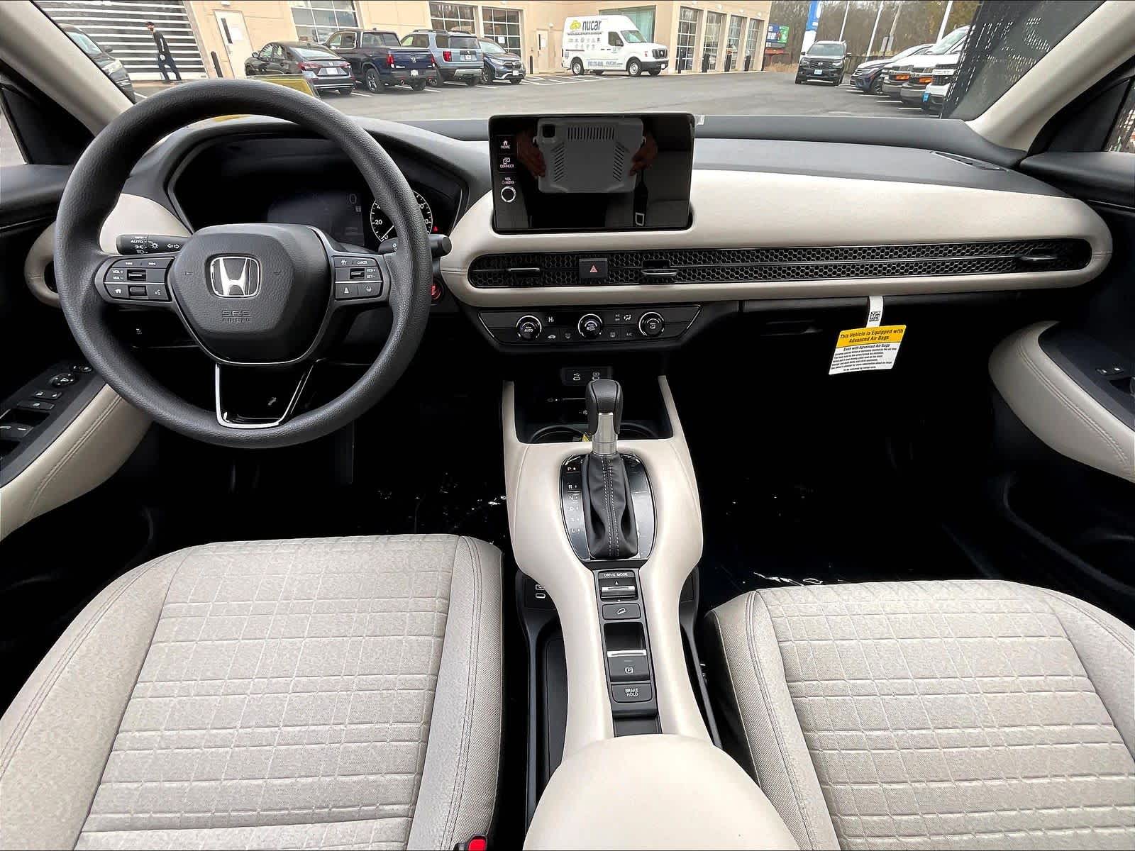 2026 Honda HR-V LX - Photo 12