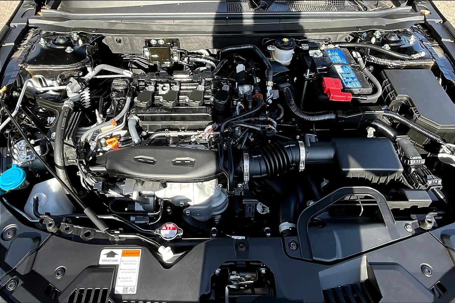 2025 Honda Accord SE - Photo 16