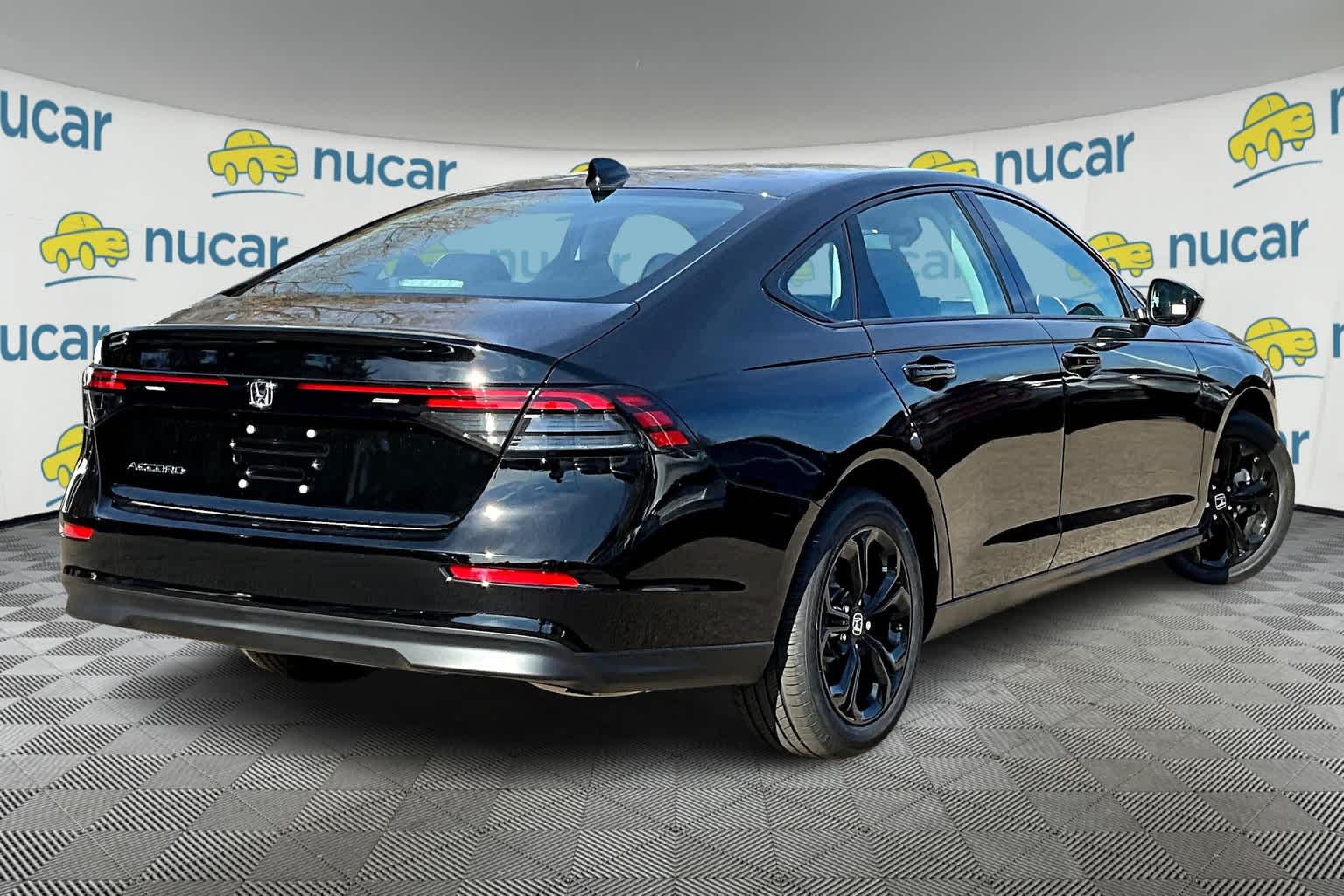 2025 Honda Accord SE - Photo 7
