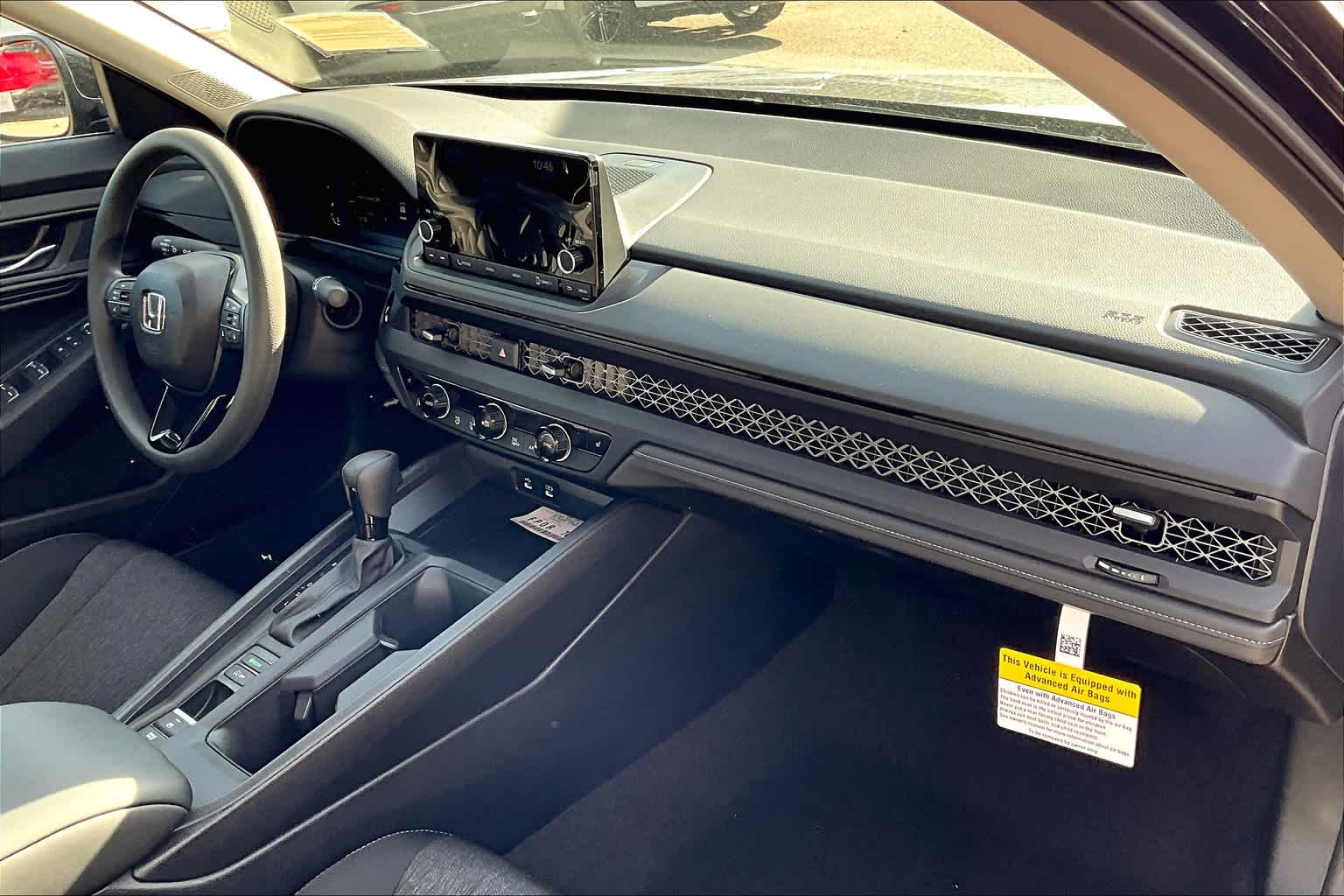 2025 Honda Accord SE - Photo 10