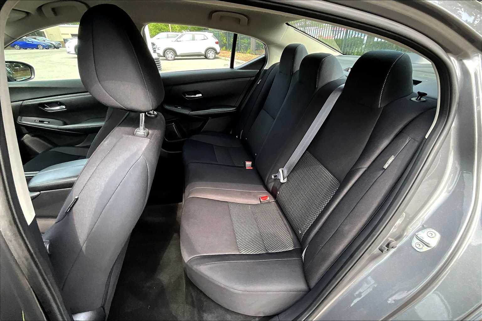 2021 Nissan Sentra S - Photo 15