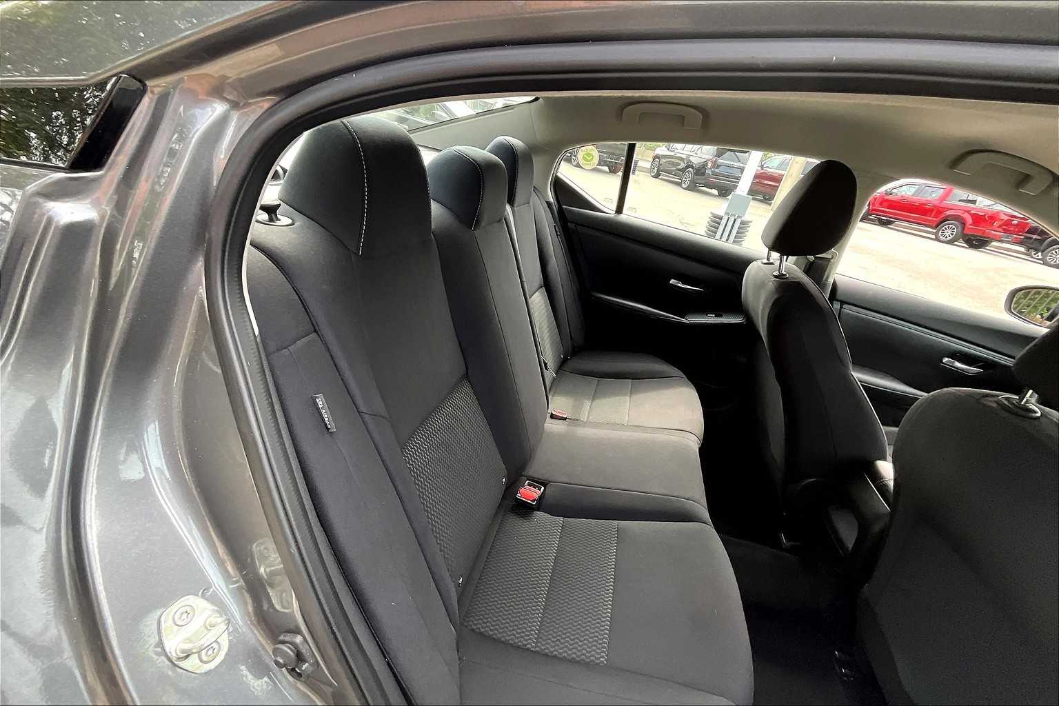 2021 Nissan Sentra S - Photo 16