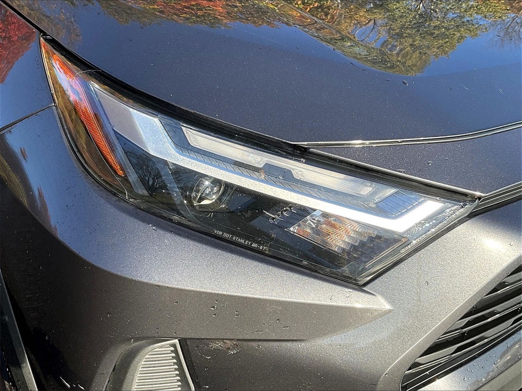 2023 Toyota RAV4 XLE - Photo 31
