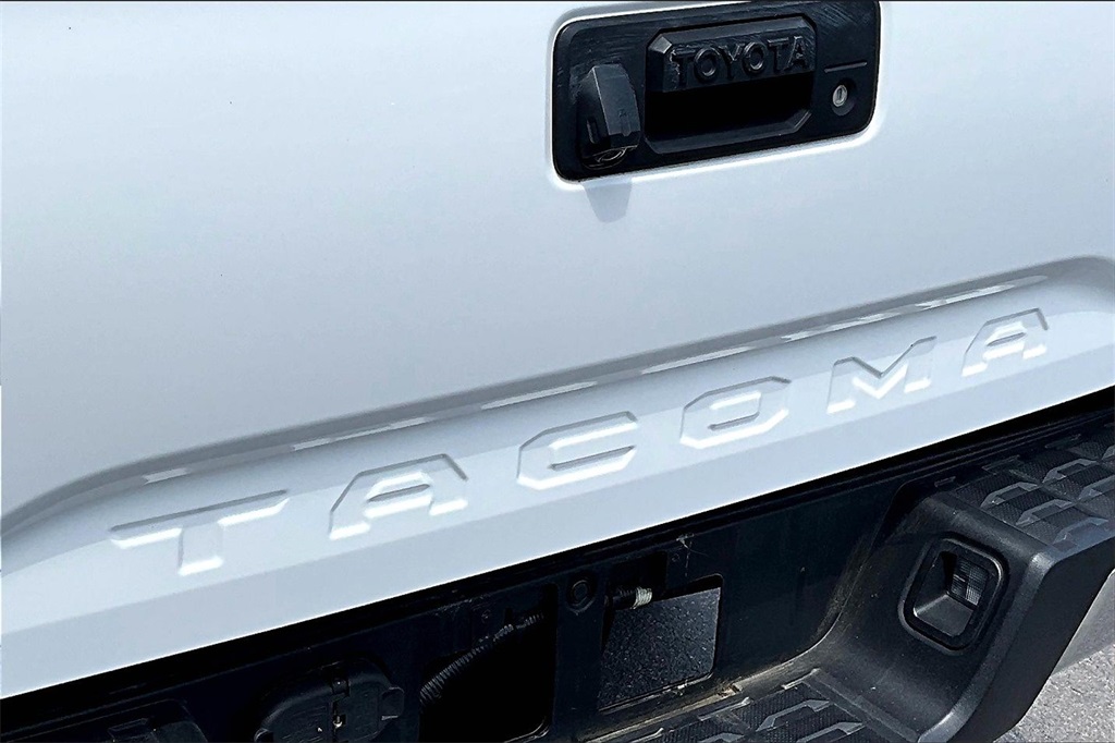2022 Toyota Tacoma TRD Off-Road - Photo 26