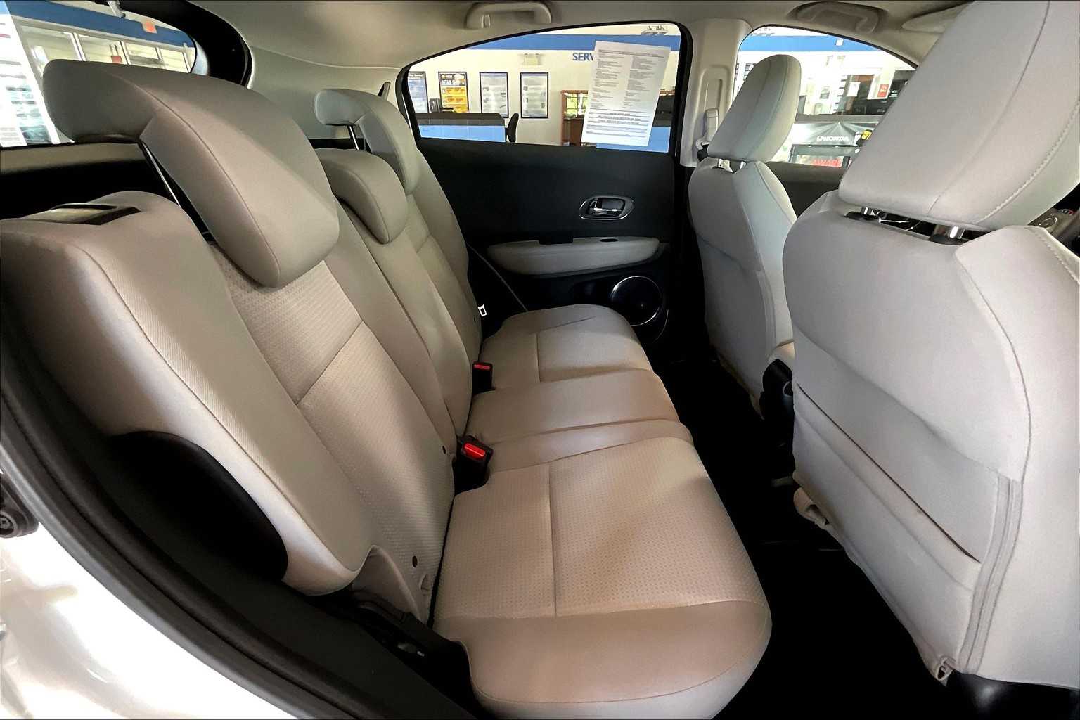 2022 Honda HR-V EX - Photo 16