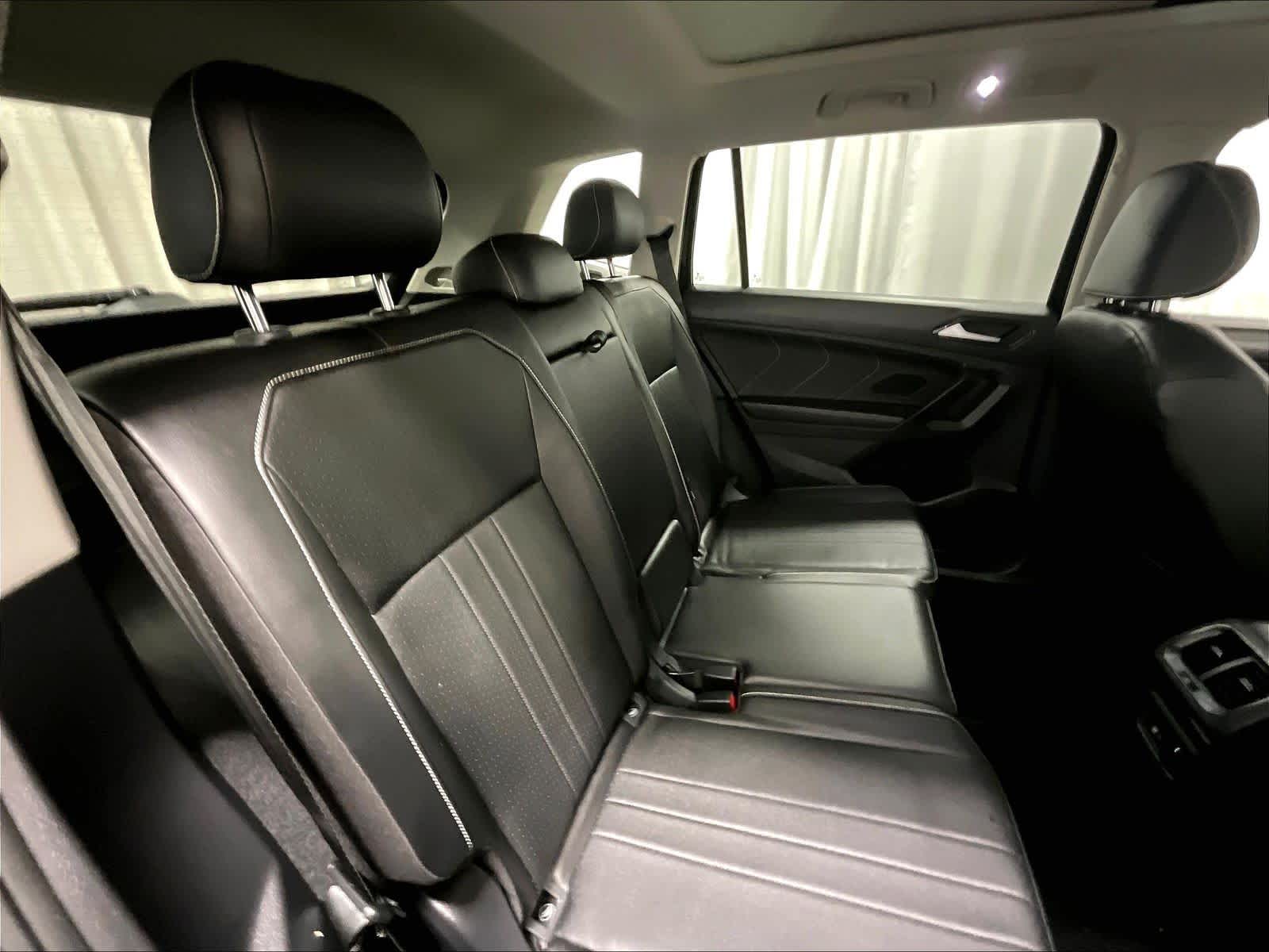2022 Volkswagen Tiguan SE - Photo 15