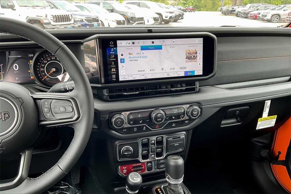 2025 Jeep Gladiator Mojave - Photo 13