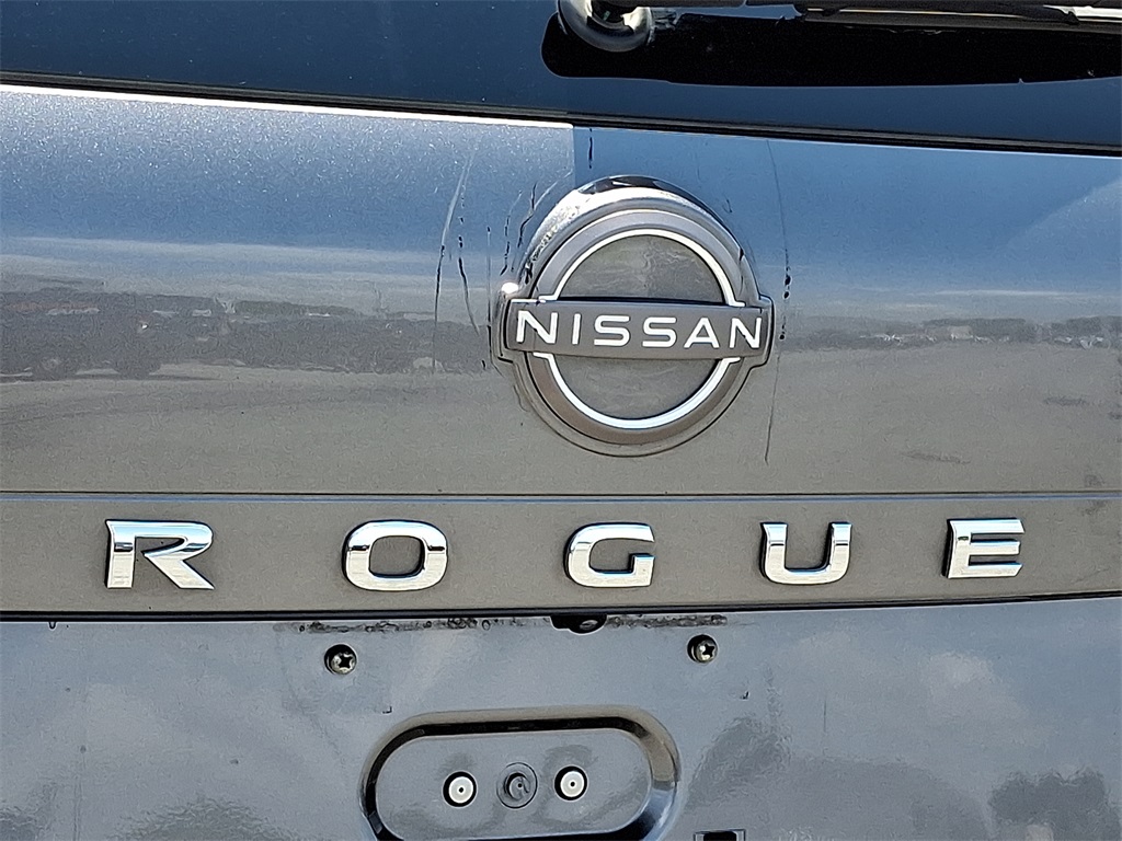 2023 Nissan Rogue SV - Photo 29