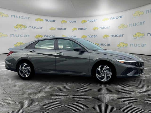 2025 Hyundai Elantra SEL Sport - Photo 21