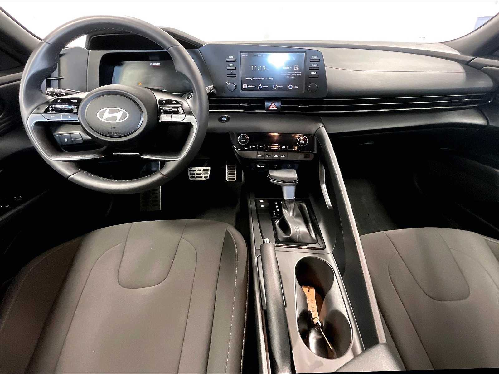 2025 Hyundai Elantra SEL Sport - Photo 24