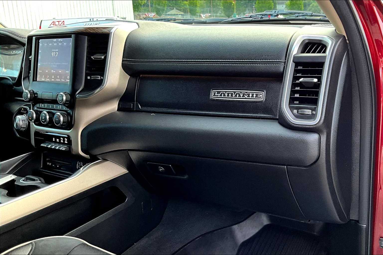 2019 Ram 1500 Laramie - Photo 13