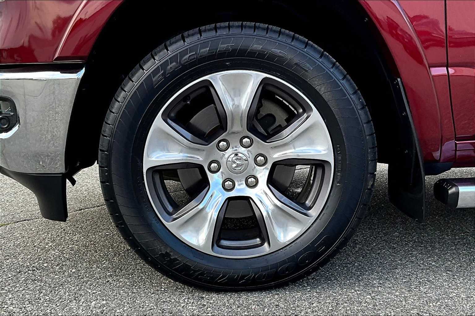 2019 Ram 1500 Laramie - Photo 7