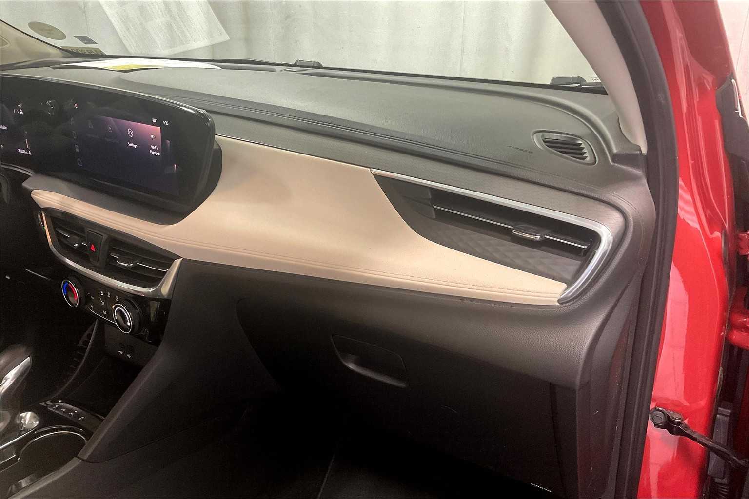 2024 Buick Encore GX Sport Touring - Photo 13