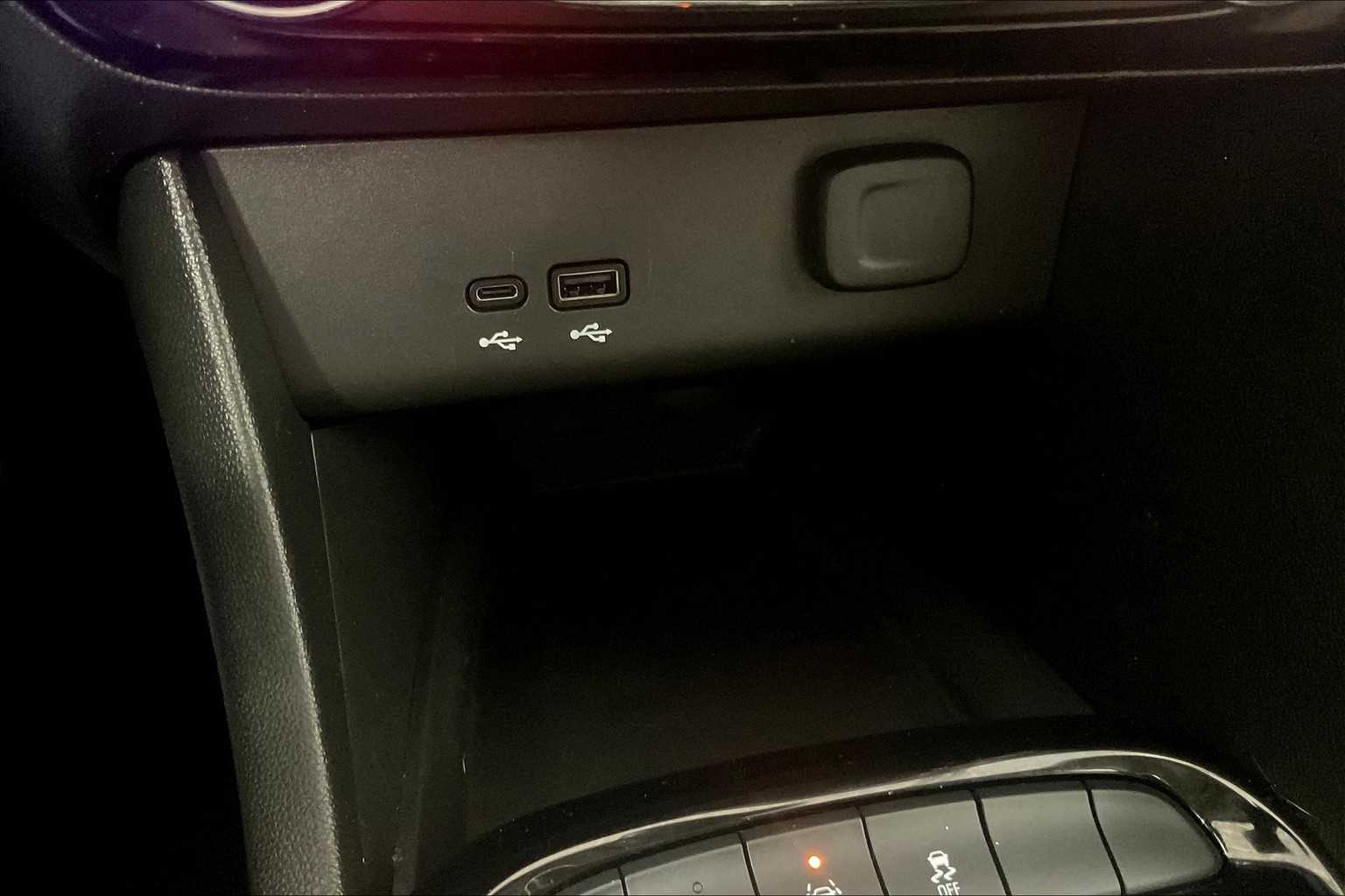 2024 Buick Encore GX Sport Touring - Photo 27