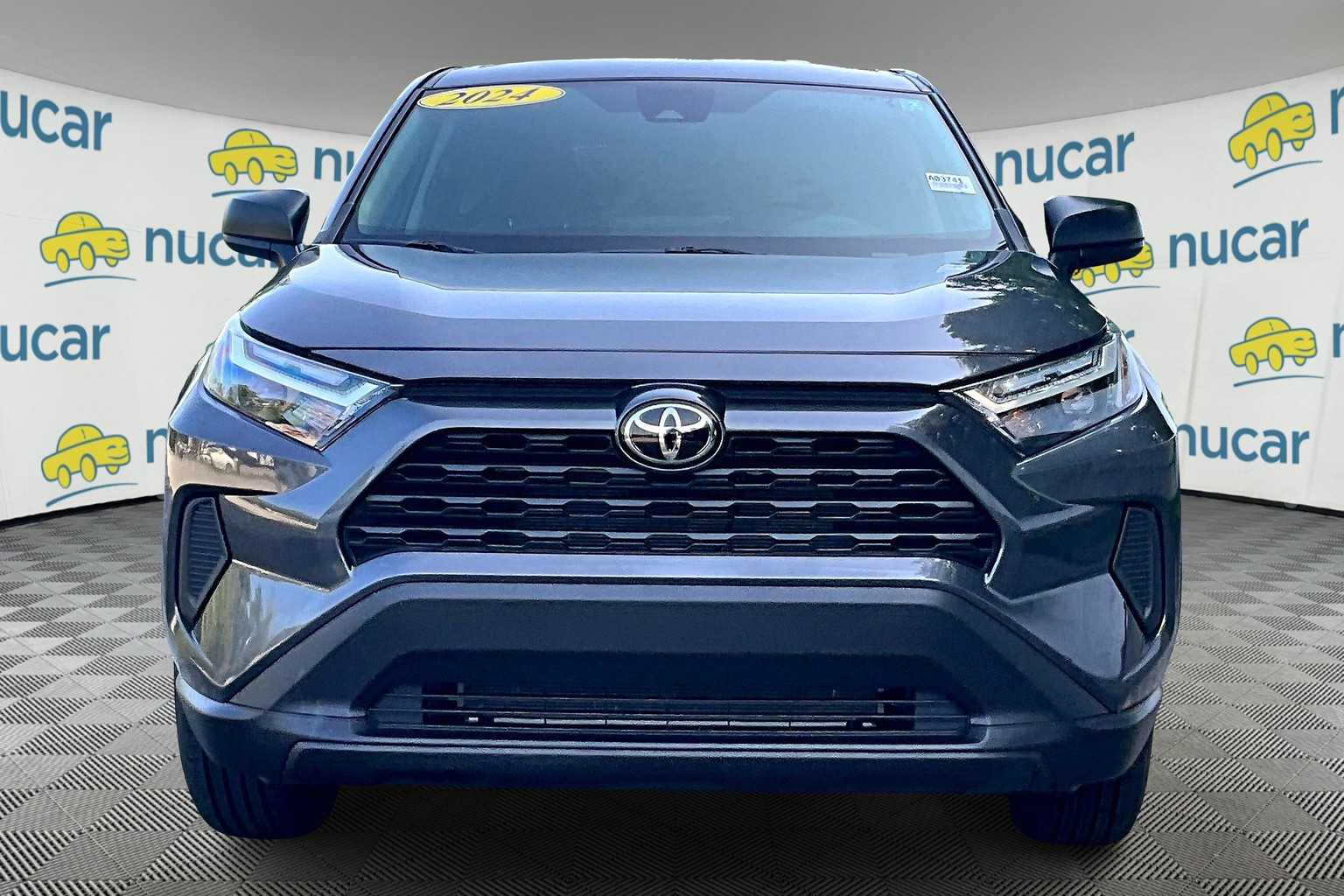 2024 Toyota RAV4 LE - Photo 2