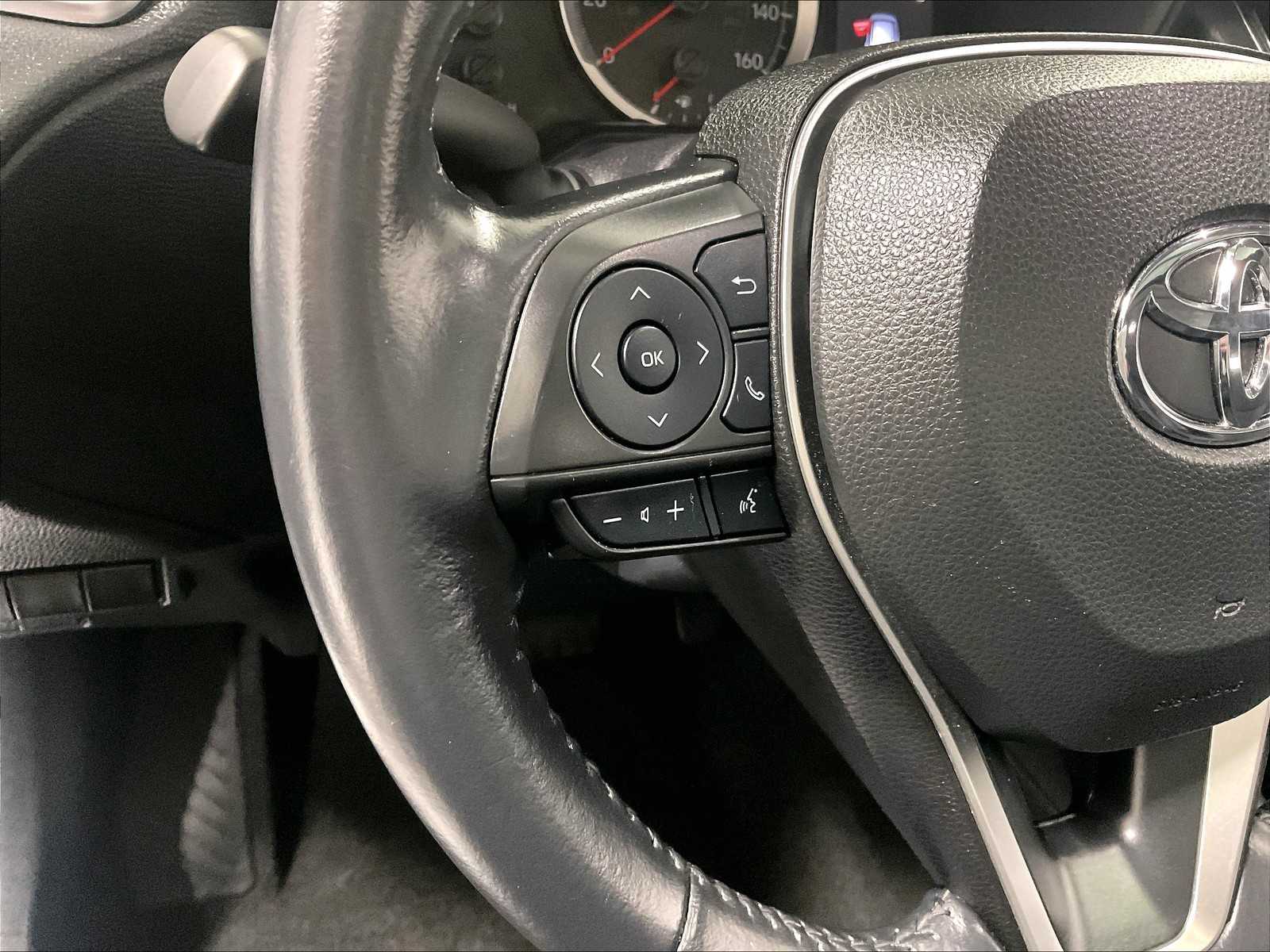 2022 Toyota Corolla Cross LE - Photo 23