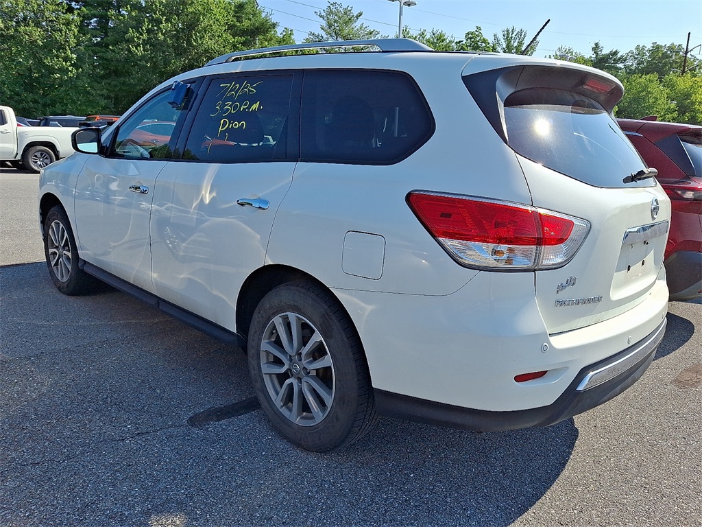 2016 Nissan Pathfinder SV - Photo 4