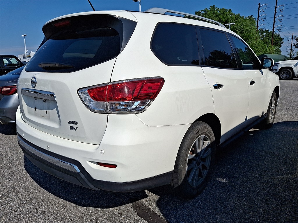 2016 Nissan Pathfinder SV - Photo 6