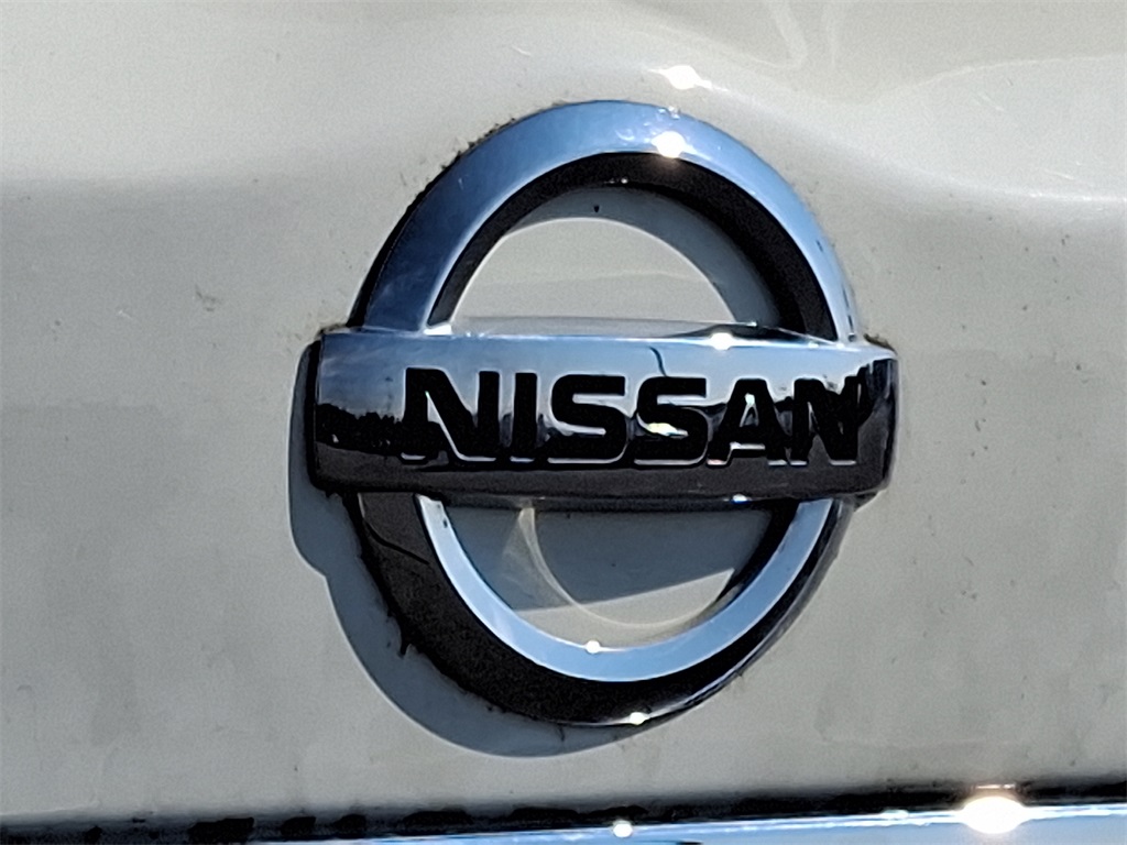 2016 Nissan Pathfinder SV - Photo 9