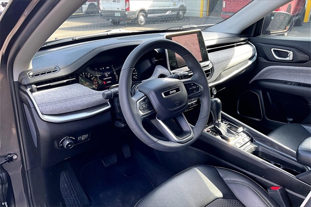 2022 Jeep Compass Latitude - Photo 14