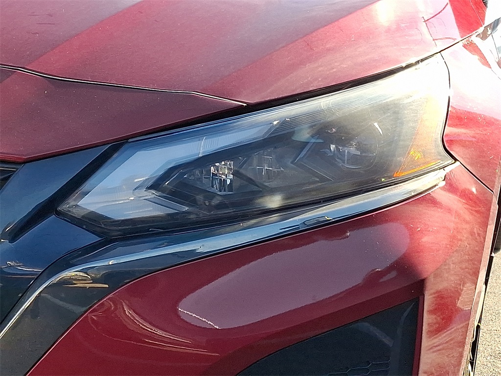 2024 Nissan Altima 2.5 SR - Photo 7