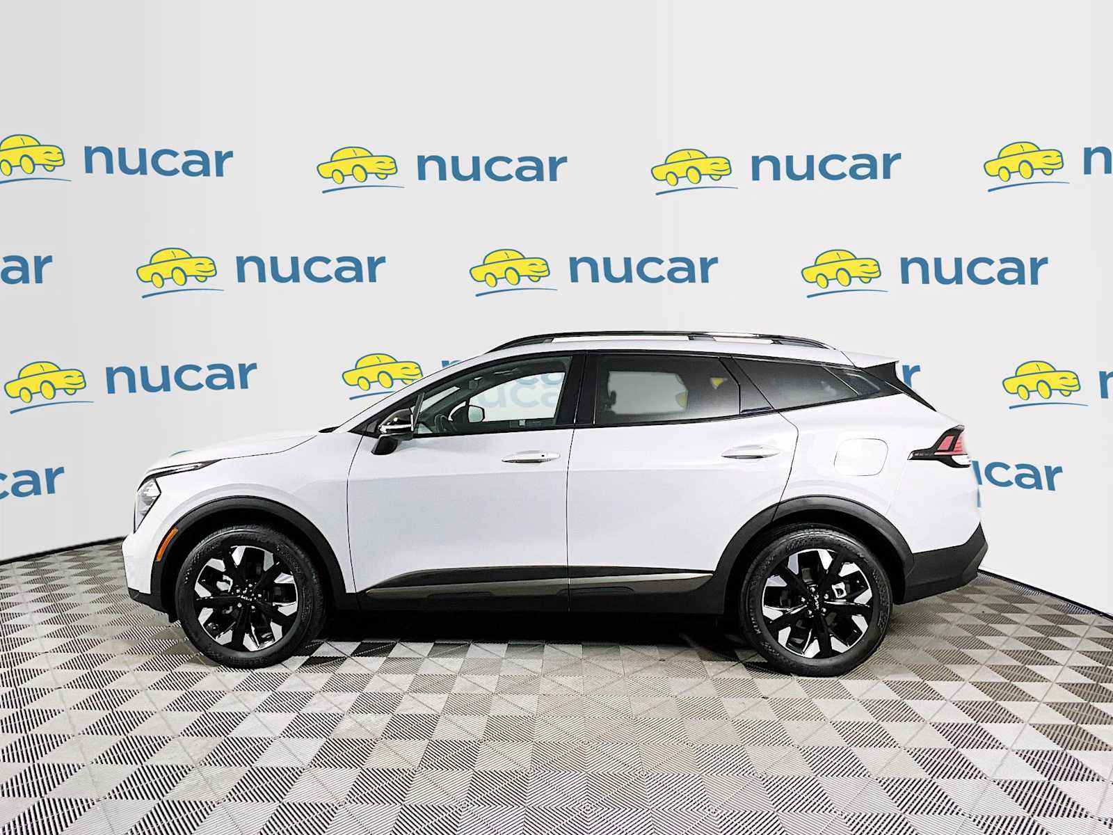 2023 Kia Sportage X-Line - Photo 4