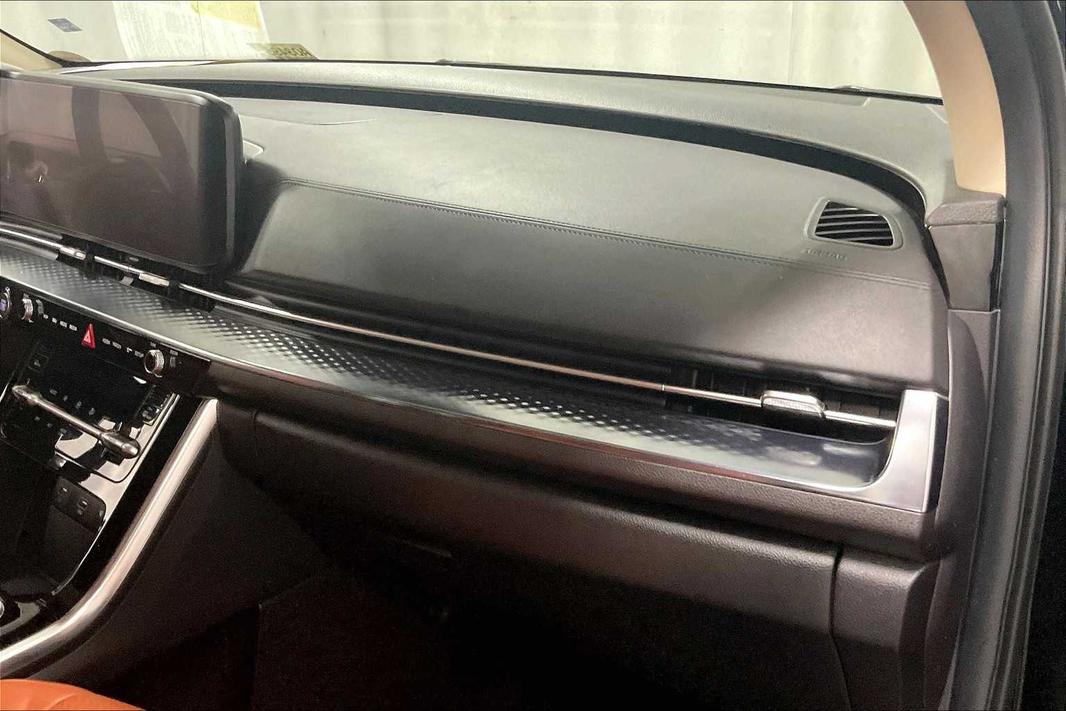 2024 Kia Carnival SX Prestige - Photo 13