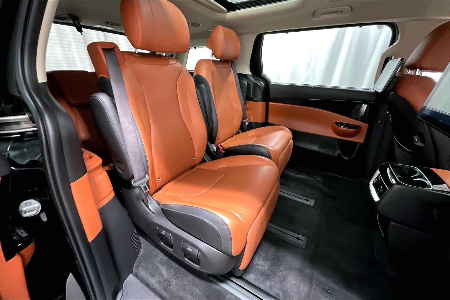 2024 Kia Carnival SX Prestige - Photo 16