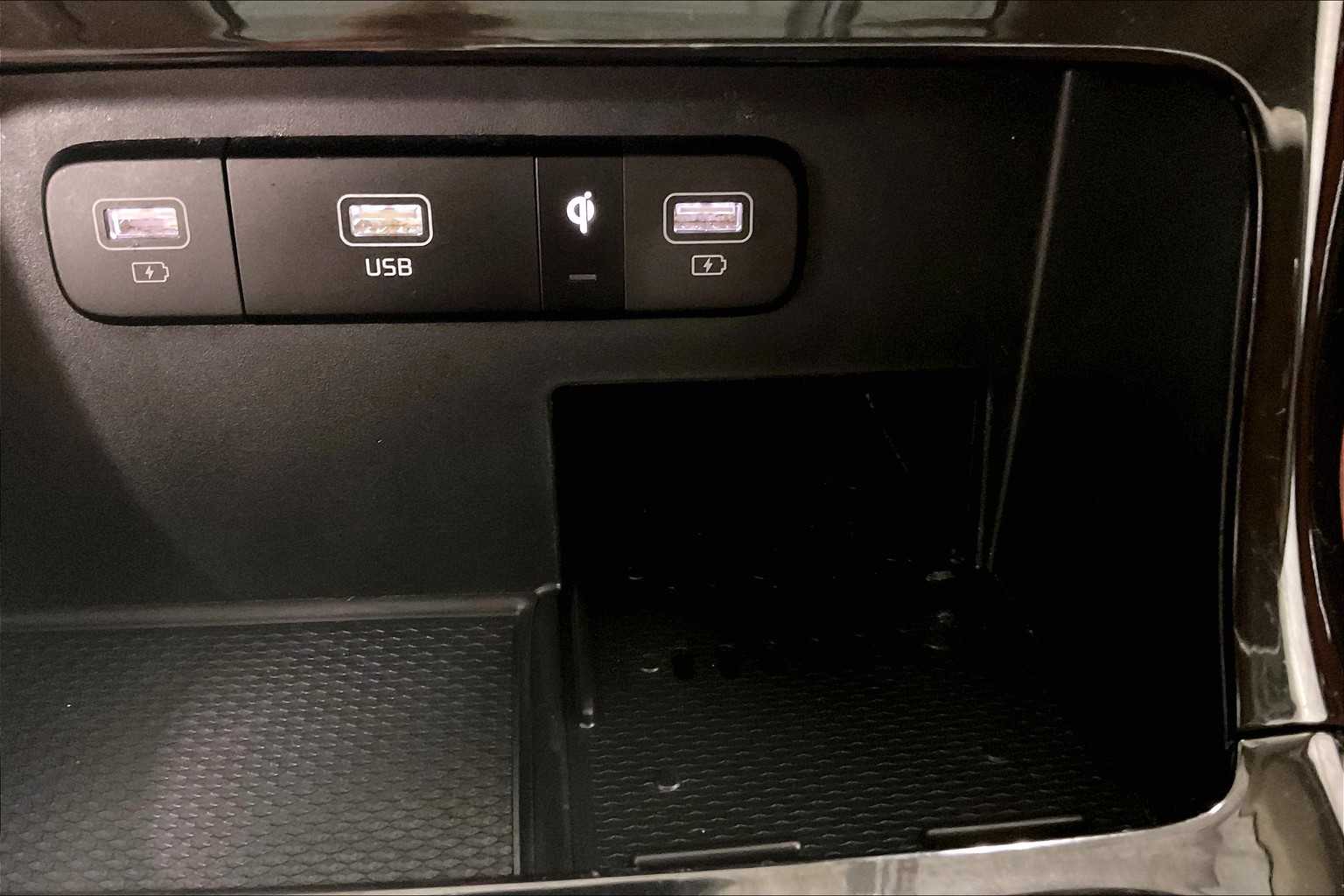 2024 Kia Carnival SX Prestige - Photo 28