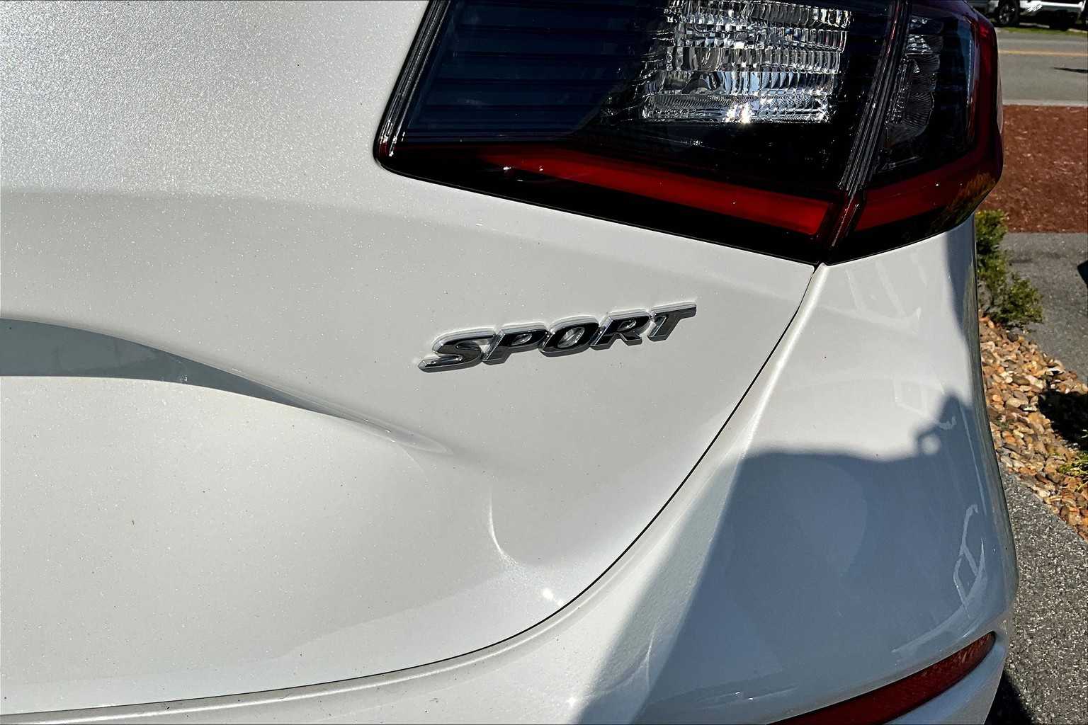 2024 Honda Civic Hatchback Sport - Photo 26
