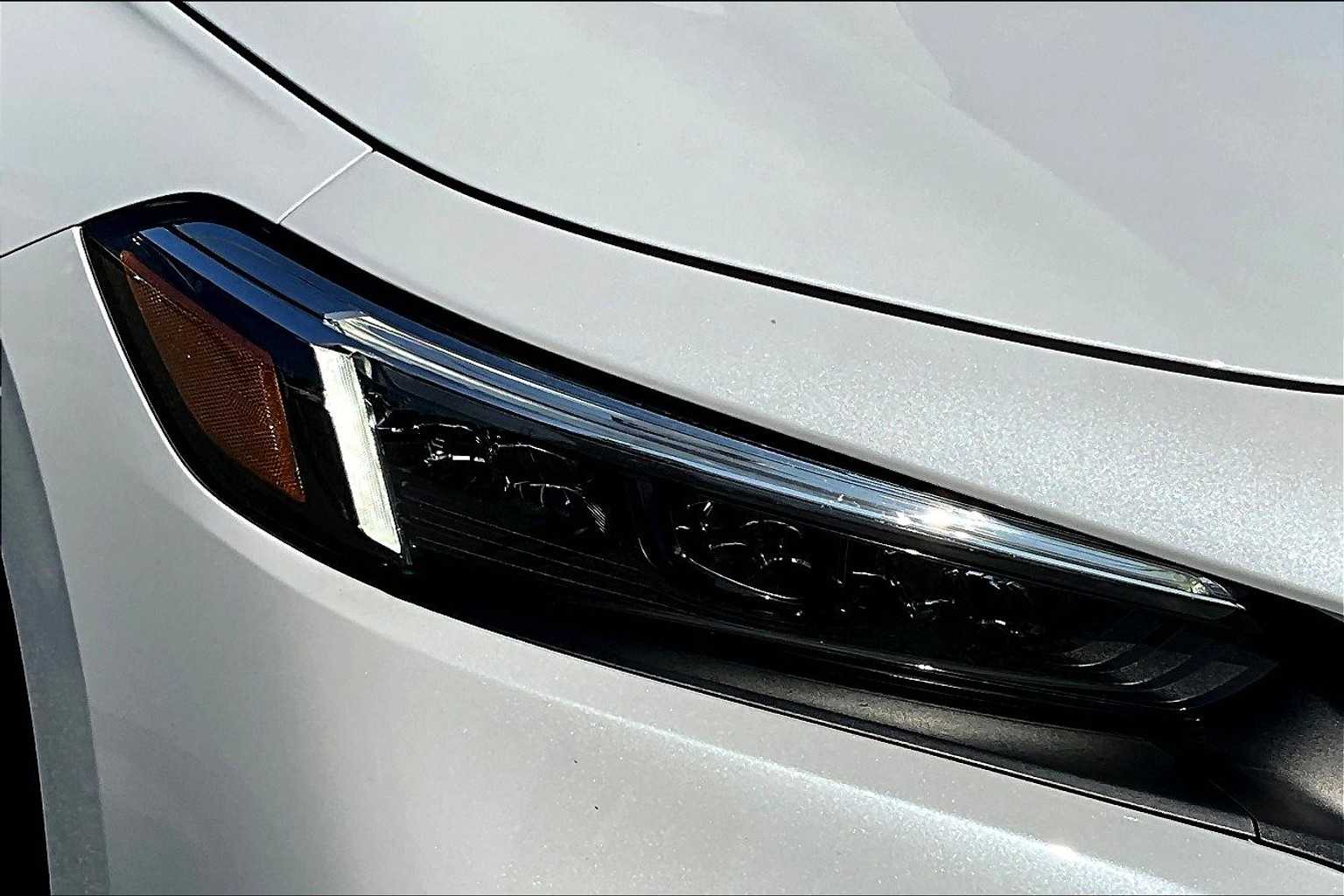 2024 Honda Civic Hatchback Sport - Photo 30