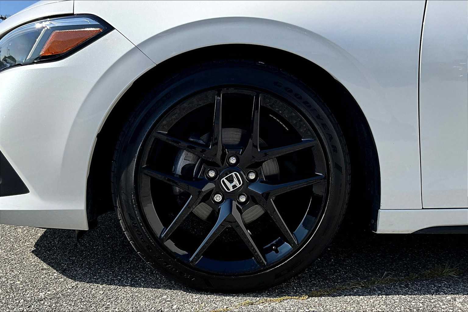 2024 Honda Civic Hatchback Sport - Photo 7