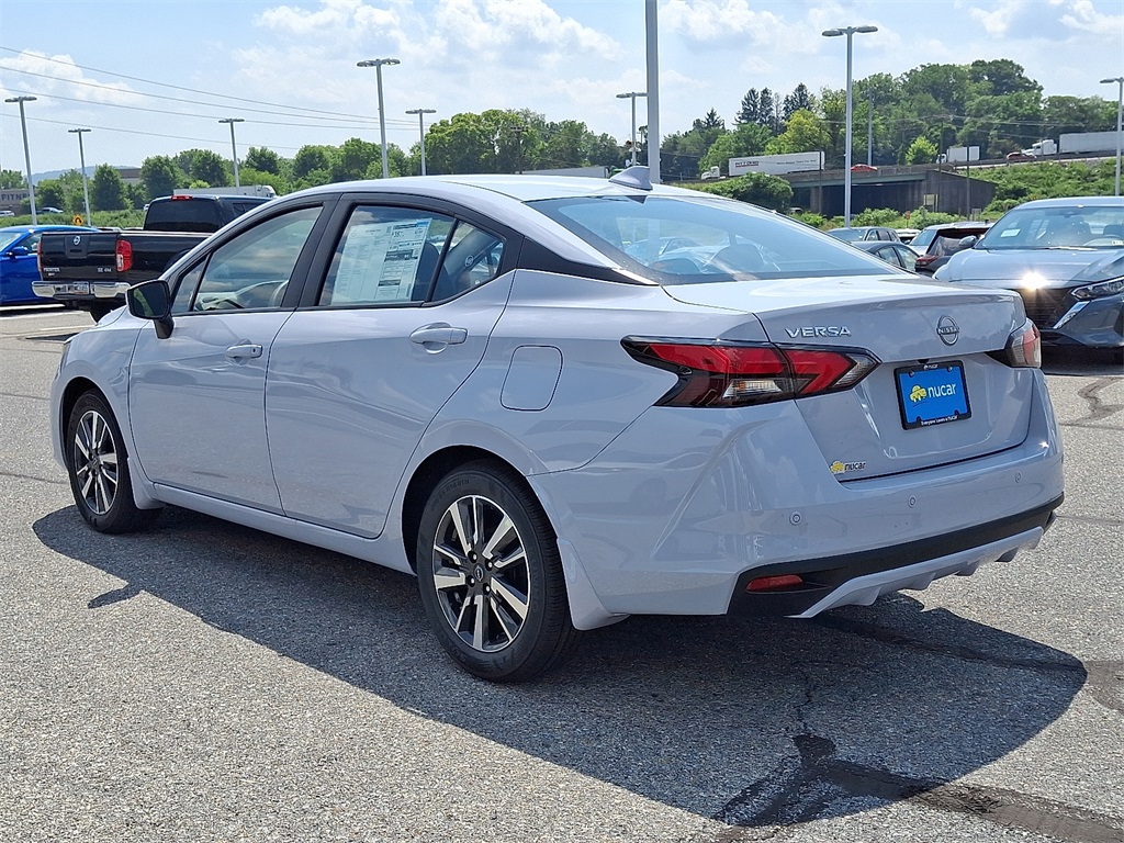 2025 Nissan Versa 1.6 SV - Photo 3