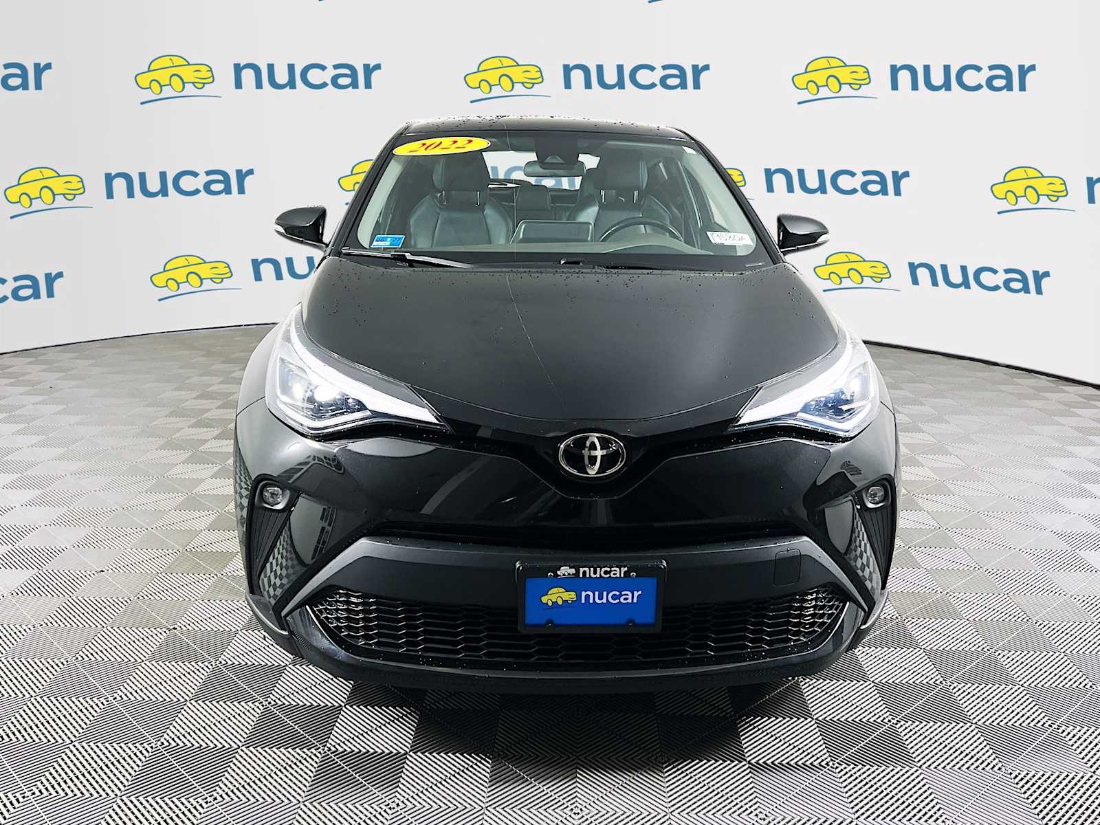 2022 Toyota C-HR Limited - Photo 2