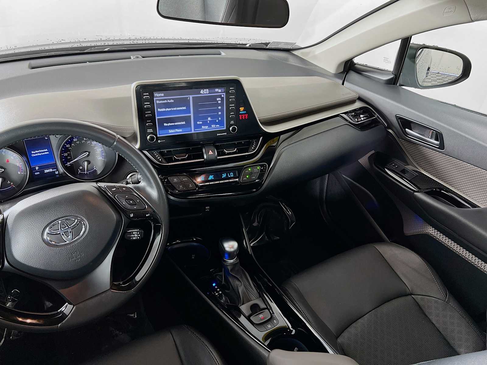 2022 Toyota C-HR Limited - Photo 23