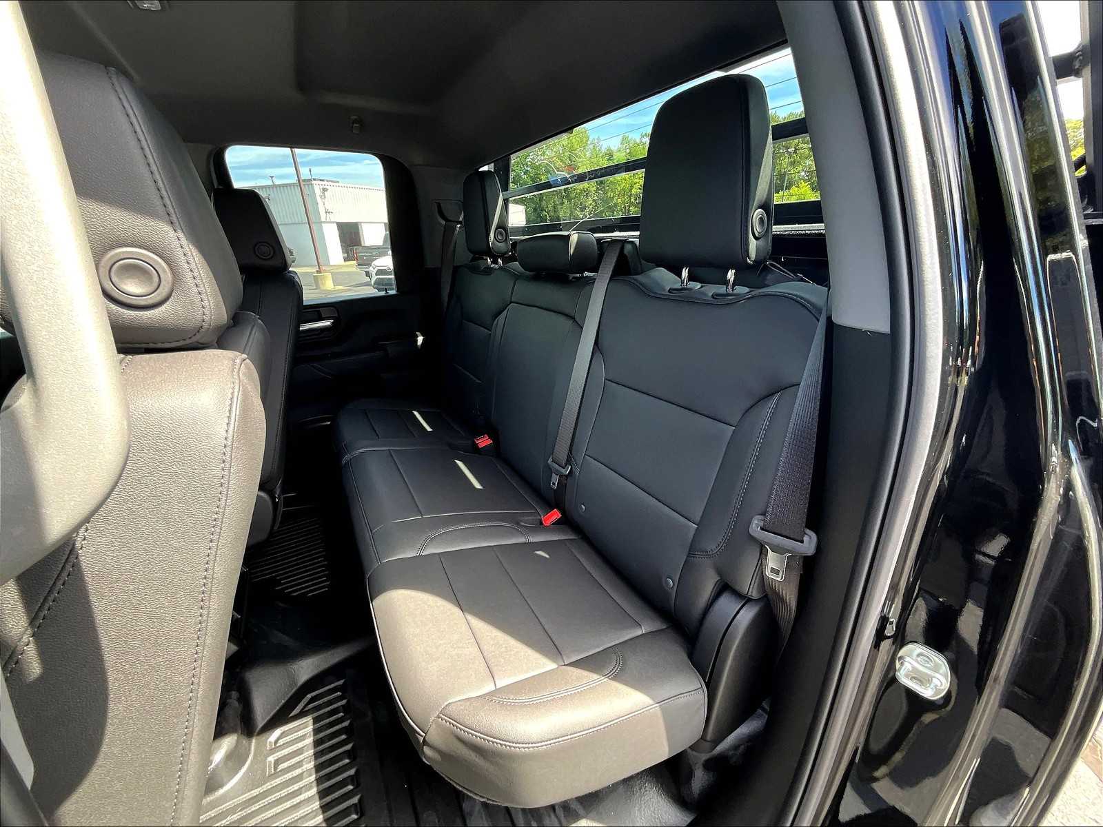 2025 Chevrolet Silverado 2500HD Work Truck - Photo 15