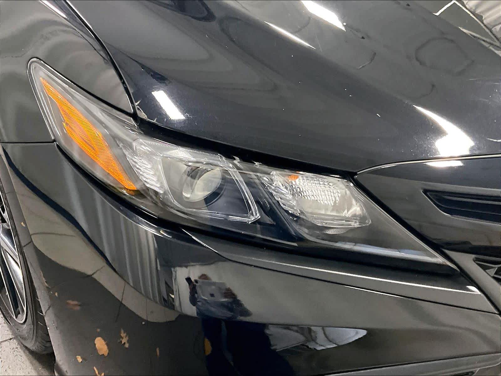 2023 Toyota Camry SE - Photo 32