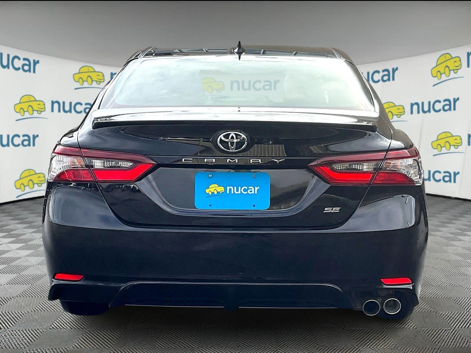 2023 Toyota Camry SE - Photo 5