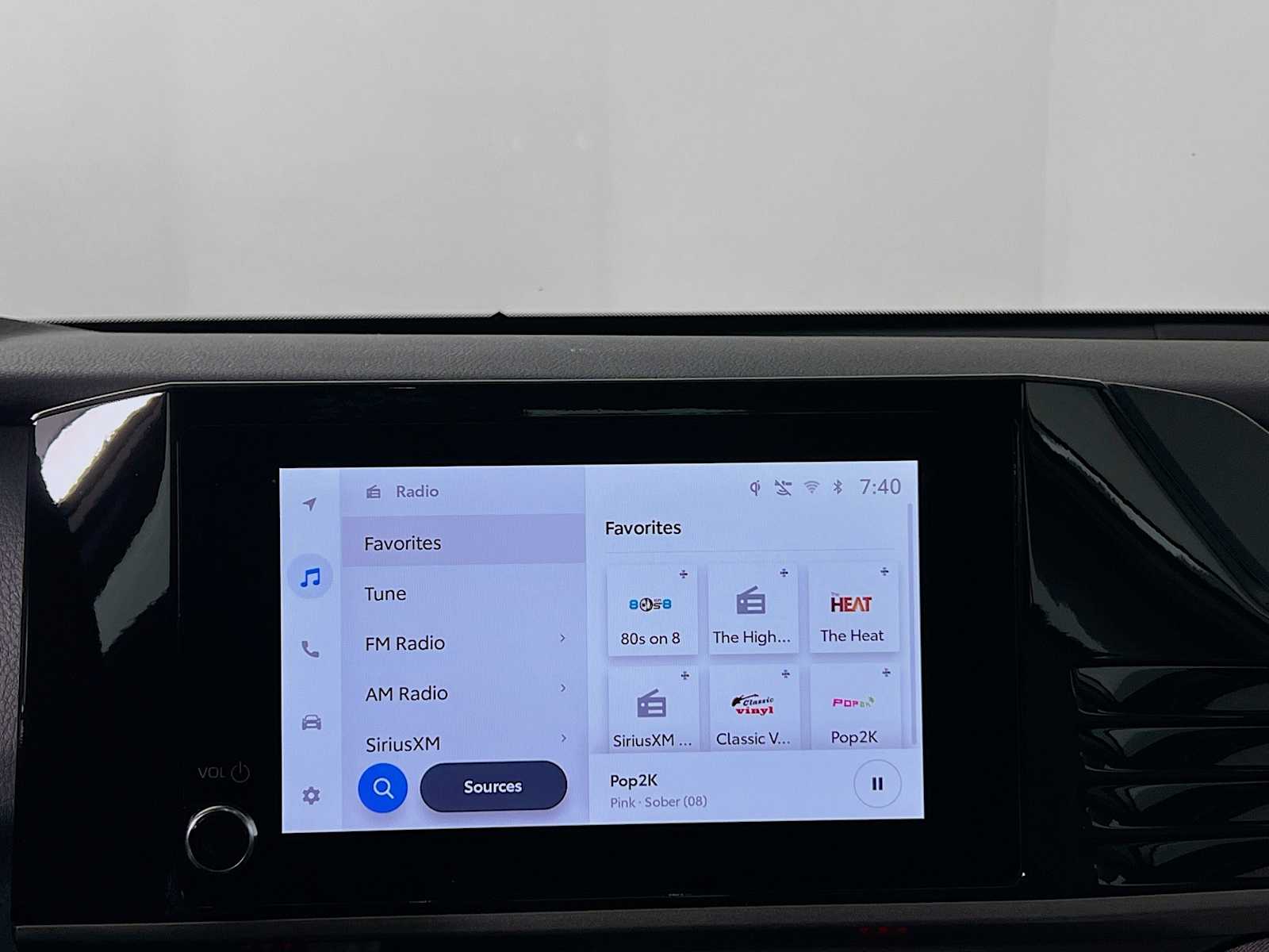 2026 Toyota Camry LE - Photo 8