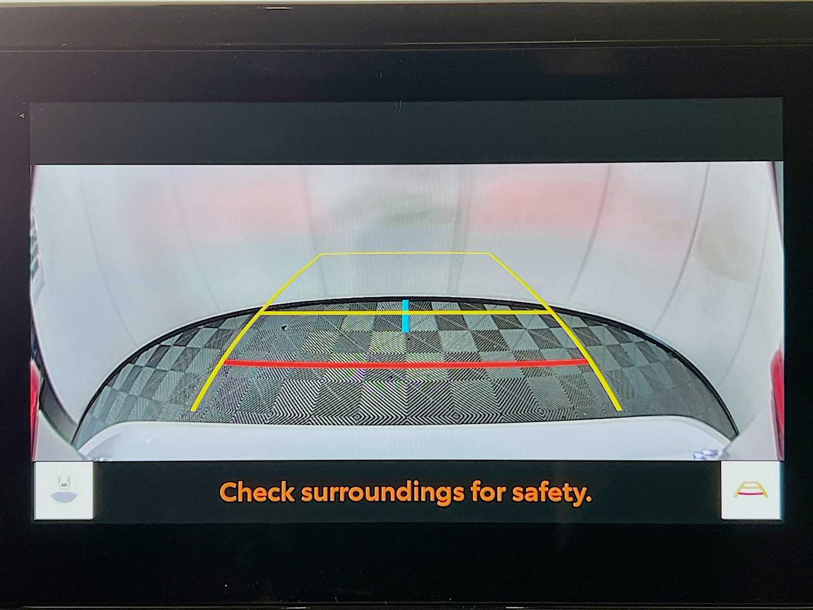 2026 Toyota Camry LE - Photo 9