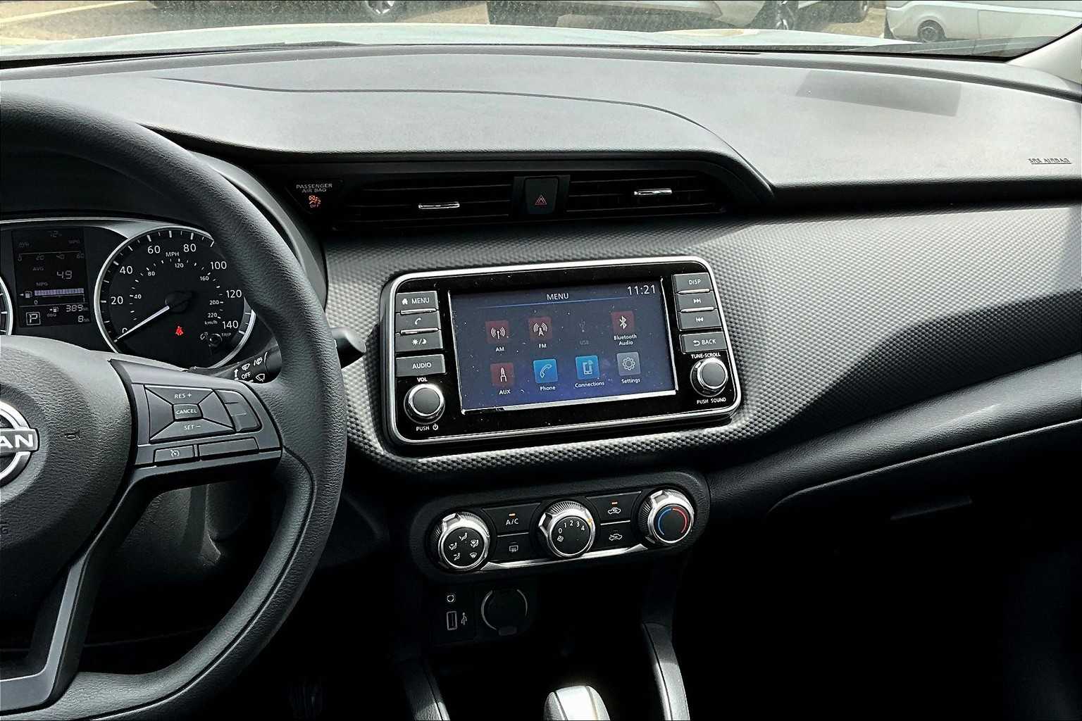 2025 Nissan Kicks Play S - Photo 13