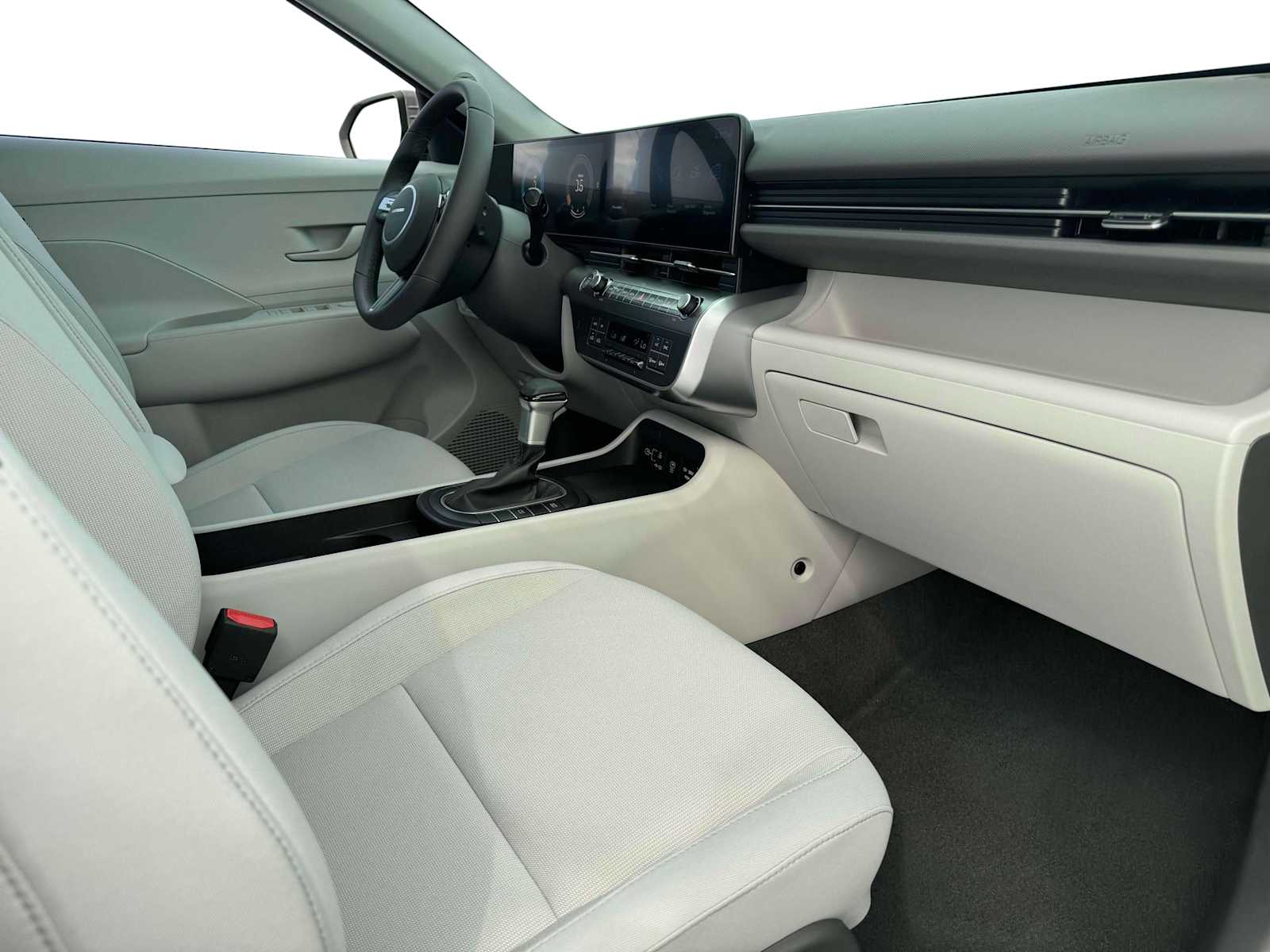 2025 Hyundai Kona SEL - Photo 15