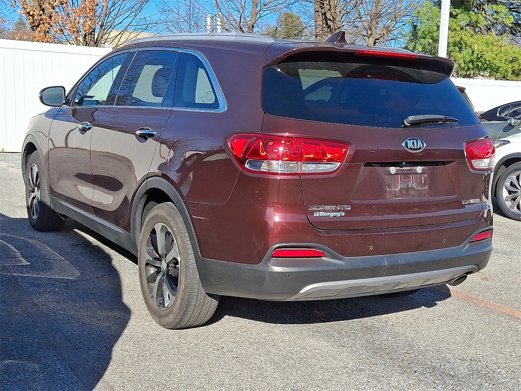 2017 Kia Sorento EX - Photo 4