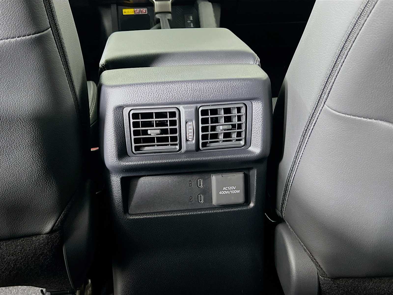 2025 Toyota 4Runner Limited - Photo 14