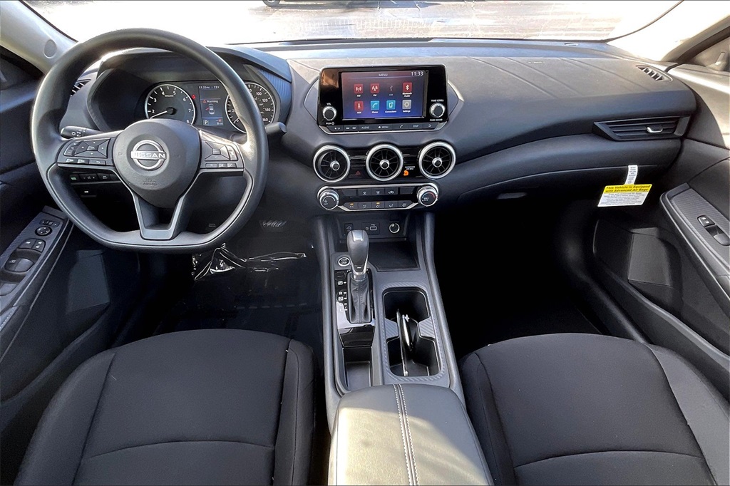 2025 Nissan Sentra S - Photo 12