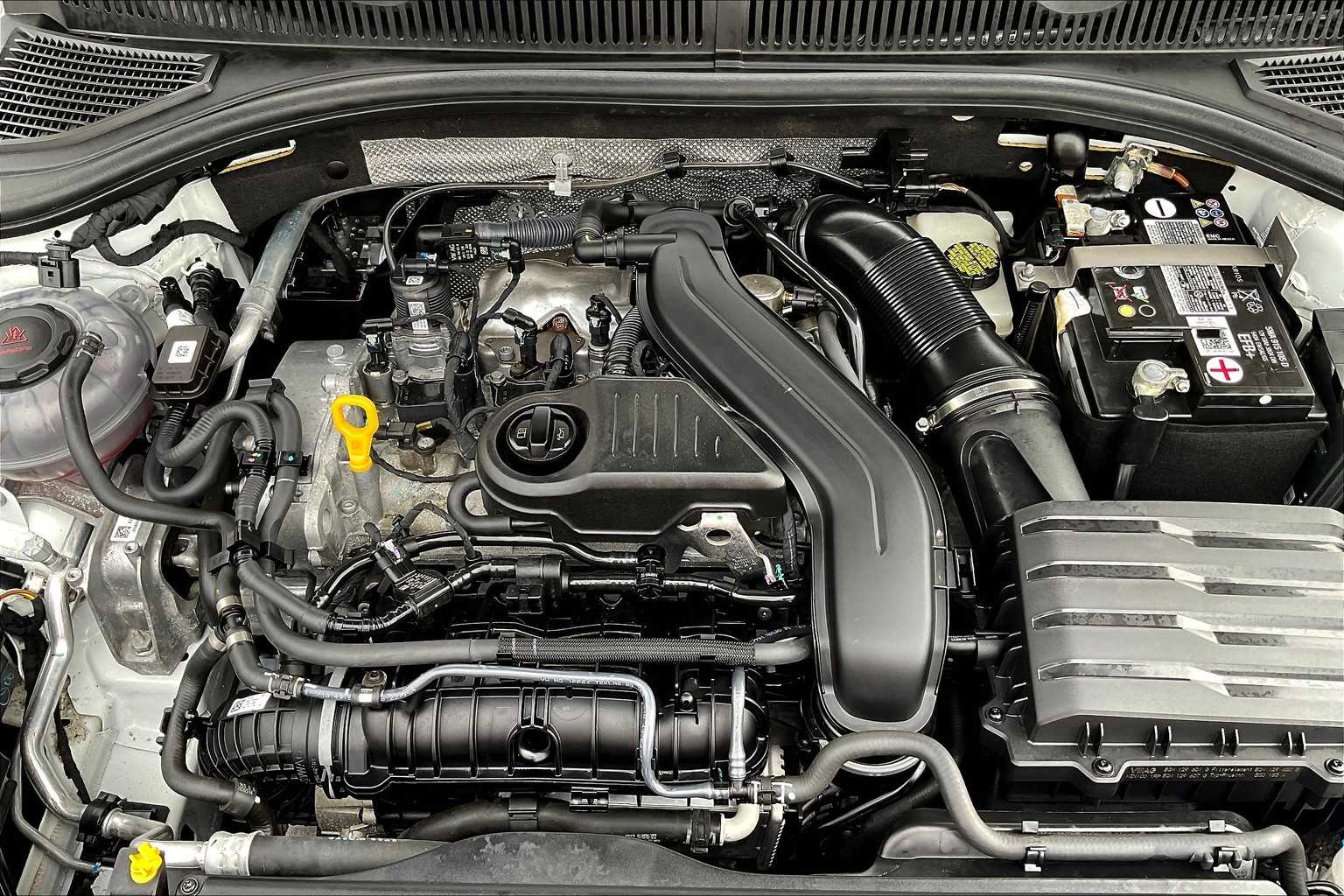 2023 Volkswagen Jetta Sport - Photo 34